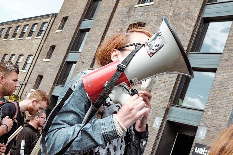 Kinderopvang dreigt te duur te worden in 2022 – stijging eigen bijdrages met meer 25 % mogelijk